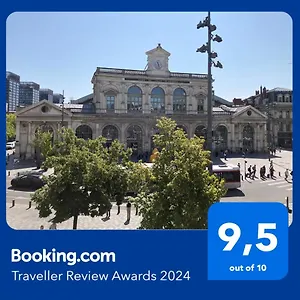Independante En Face De La Gare Flandres Homestay